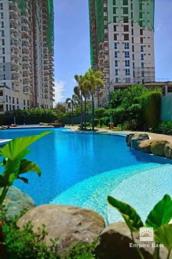 3 Bedrooms Access Penthouse Condo Unit Manila Exterior photo