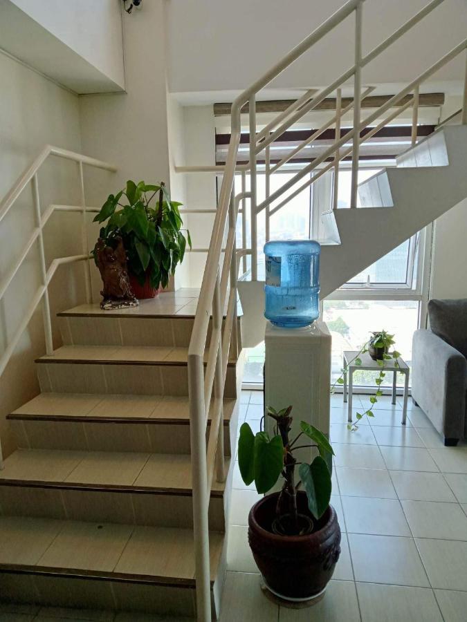 3 Bedrooms Access Penthouse Condo Unit Manila Exterior photo